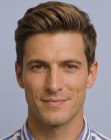Peinado para hombre con tup&eacute;