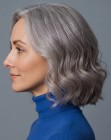 Bob cabello gris