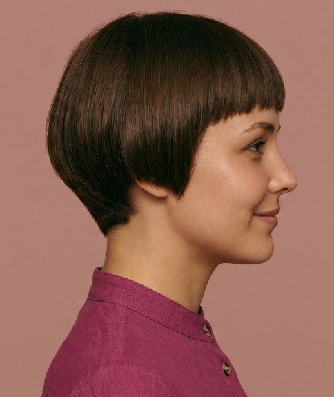 Corte de cabello corto de bajo mantenimiento para mujeres