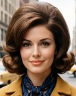 Peinado bouffant de los a�os 60